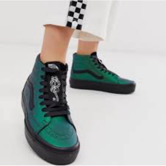 Vans Sk8 Hi Harry Potter Platform RB
Morsmordre Dark Arts Green 8.5 - Picture 1 of 9